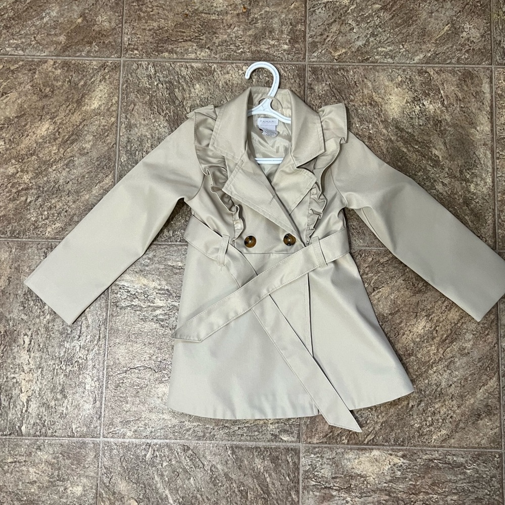 5/$20 Tahari Kids Beige Ruffle Trench Coat